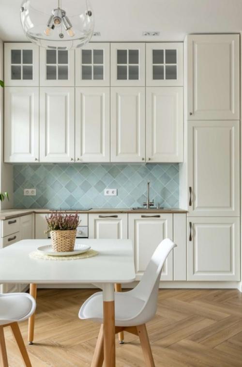 Планировка однокомнатной квартиры в новостройке была полностью переосмыслена и переработана дизайнерами. 02