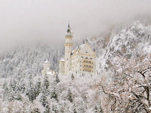 Замок нойшванштайн (Neuschwanstein Castle). 01