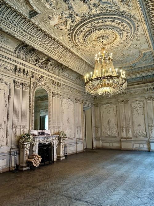 Особняк купцов Брусницыных - одна из самых интересных и необычных достопримечательностей Санкт-петербурга. 03