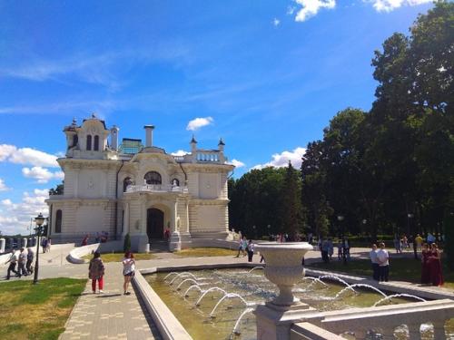 Дом М. в. Асеева (ныне музей) был создан по проекту московского архитектора Льва кекушева в 1905 году. 04