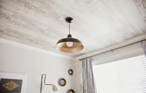 Натяжной потолок под дерево отлично подойдет для отделки различных помещений, будь то дом или квартира. 01