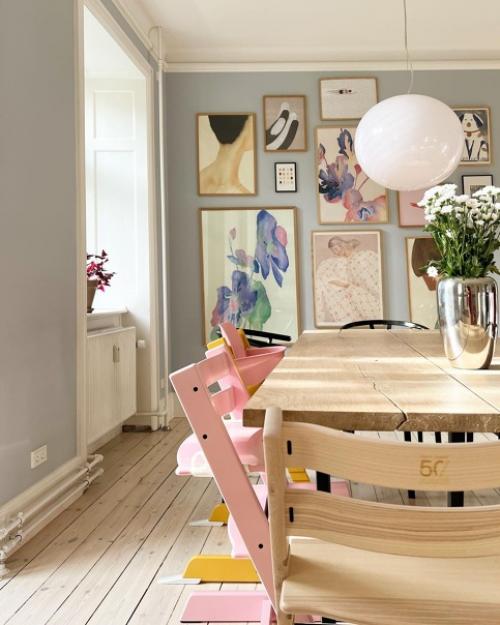 В гостях в прекрасной квартире Линды, которая обожает розовый и голубой цвет в интерьере, принт в горошек, своих детей, кофе и вкусные пирожные. 03