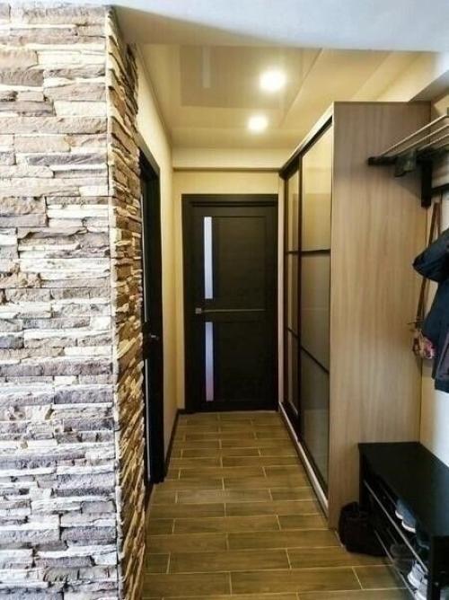 Пока я была в роддоме муж привел квартиру в идеальное состояние, чтобы встретить нас с дочкой в красоте. 02