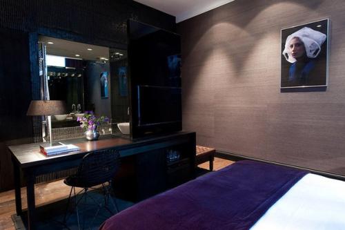 Домашняя атмосфера в бутик - отеле Canal House. 07