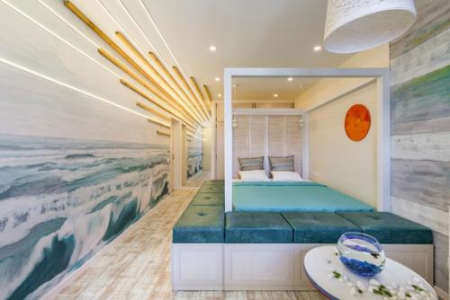 Внимание, проект!  Интерьер 18-метровой спальни, объедененной с трехметровым балконом. 04