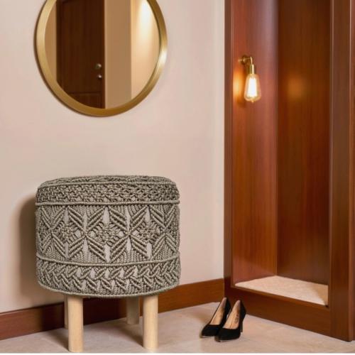 Макраме - это древнее искусство, которое сейчас переживает свое второе рождение. 07