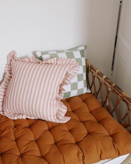 Тенденция интерьера, которую стоит попробовать - как использовать принт шахматной доски в вашем доме. 05