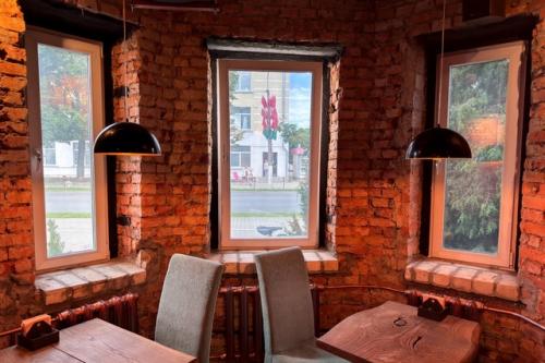 Зацените интерьер, и я вам расскажу, почему Garlic - не простое заведение. 06