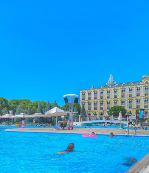 Третий раз в один и тот же отель. 02