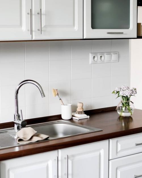 Простой скандинавский интерьер, мебель и декор известных бюджетных брендов. 02