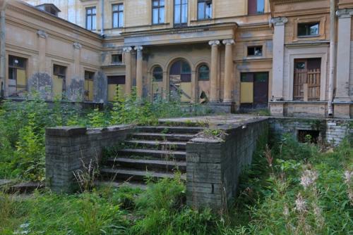 Усадьба Михайловка на петергофской дороге была создана для младшего сына Николая I великого князя Михаила Николаевича. 07