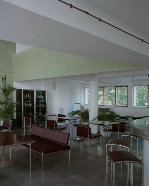 Михаил хвалебнов: мебель для кафе дома наркомфина. 02