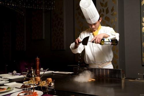 Лучшие рестораны в торговых комплексах: 7 мест. 03