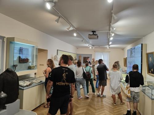 Историческое путешествие в музее. 01