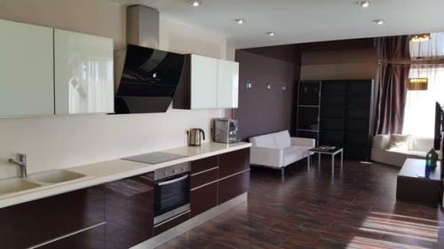 Привет!  Недавно преобрели новую квартиру.