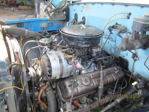 Газ - 53.  Грузовику газ - 53 суждено было стать самой массовой Рабочей Лошадкой в советском союзе. 01