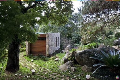 Пристанище писателя наедине с природой. 01