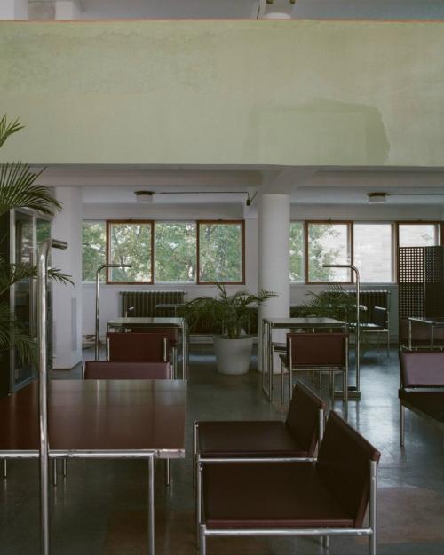 Михаил хвалебнов: мебель для кафе дома наркомфина. 05