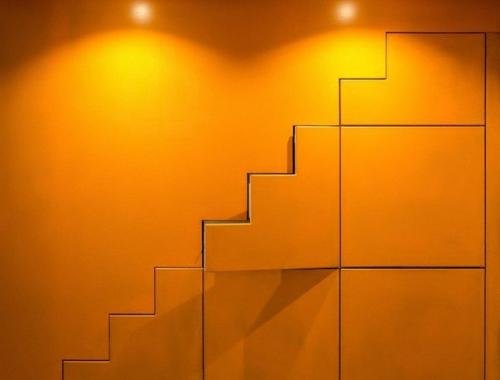 Лофт с желтой лентой. 02