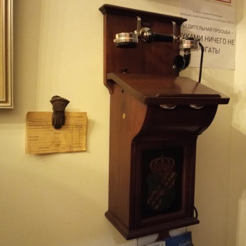 Пожалуй, самое яркое впечатление в Калининграде произвело на нас посещение музея - квартиры Altes Haus (в переводе с немецкого старый дом. 03