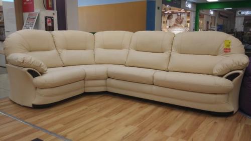 Элегантный дизайн диванов Ланкастер и Беата создавался на основе нестареющей классики. 03