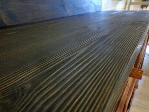 Посмотрите, какая самодельная кухня на даче нашей подписчицы. 02