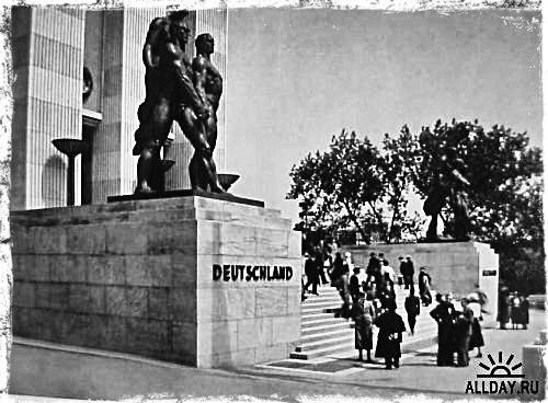 Мы воздвигнем святилища и символы новой и благородной культуры, - говорил Гитлер. 03