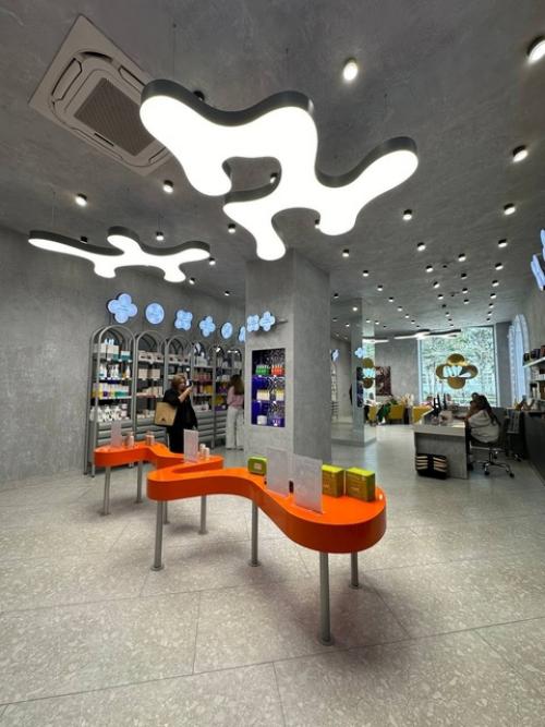 Посетили наш новый стильный, красивущий магазин - бутик. 03