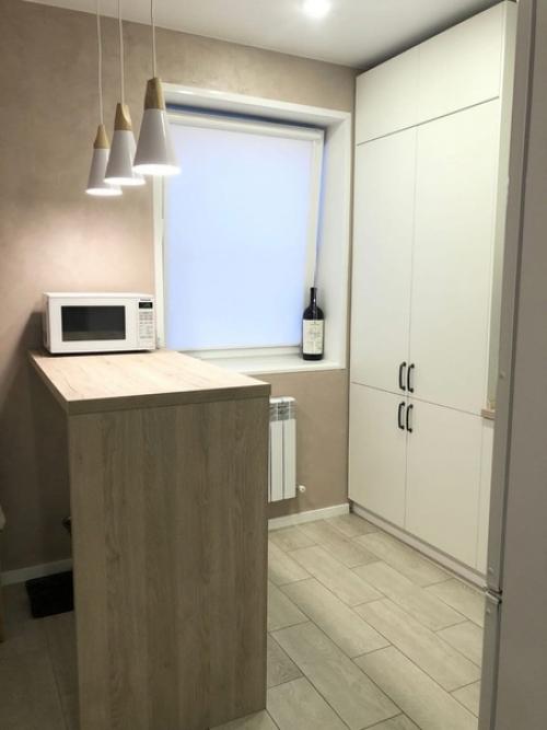 Вот такая белоснежная кухня на ваш суд. 03