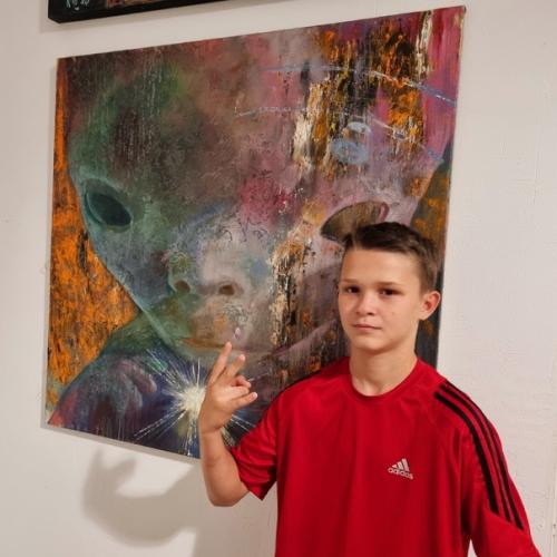 Артмуза. Музей. Большое арт - пространство, в котором разместились выставочные площадки, мастерские художников, студии дизайна интерьеров и одежды. 01