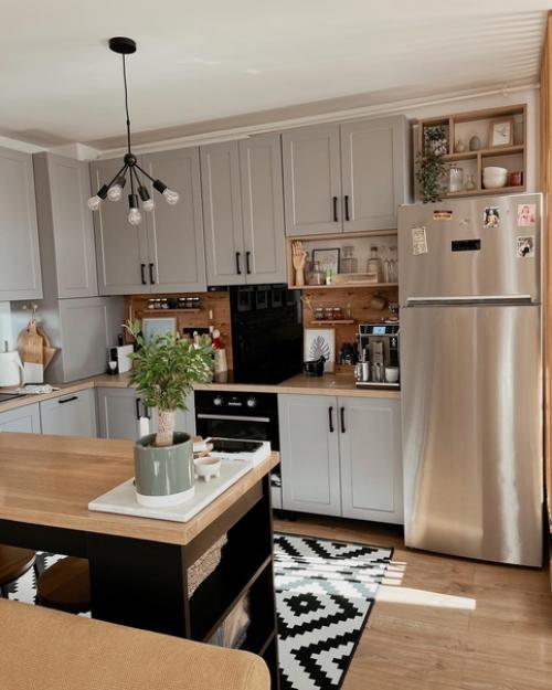 Насыщенные цвета, кирпич и узоры. 04