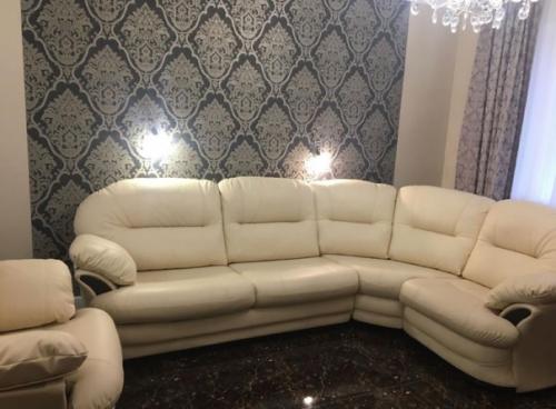 Элегантный дизайн диванов Ланкастер и Беата создавался на основе нестареющей классики. 09