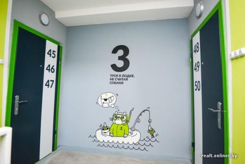 Как интересно придумал застройщик оформить подъезды в доме. 07