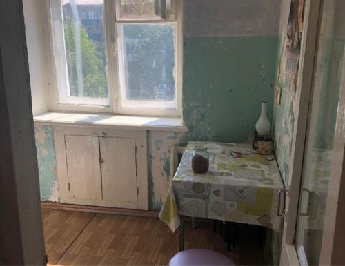 Стильная маленькая кухня, 5, 3 кв. 02