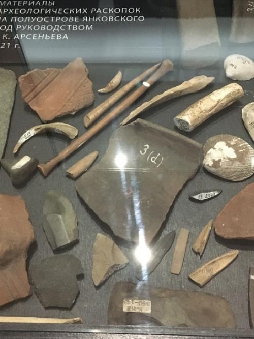 Третий день путешествия во Владивостоке мы начали с дома путешественника в. к. Арсеньева. 07