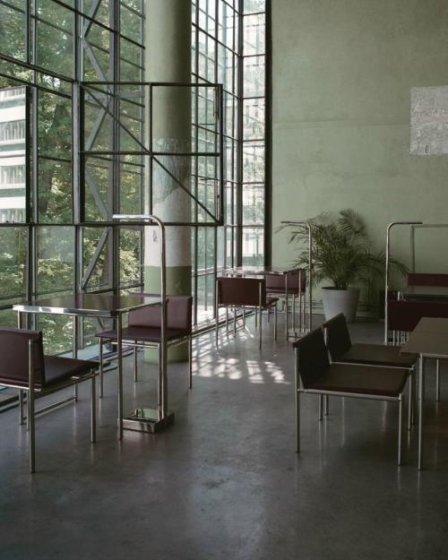 Михаил хвалебнов: мебель для кафе дома наркомфина. 04