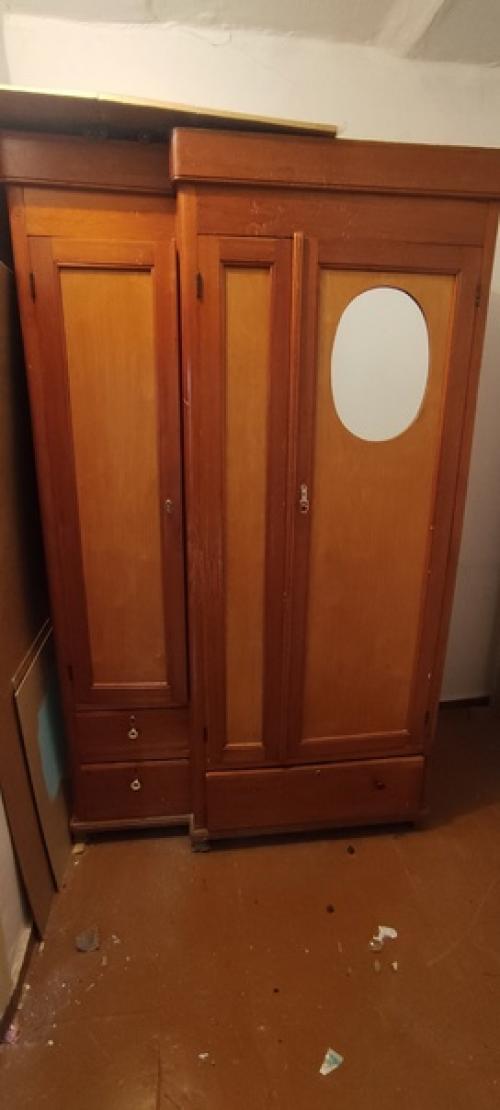 Шкаф 50-х.   - Полностью перекрашен Dulux мебель и дерево. 06