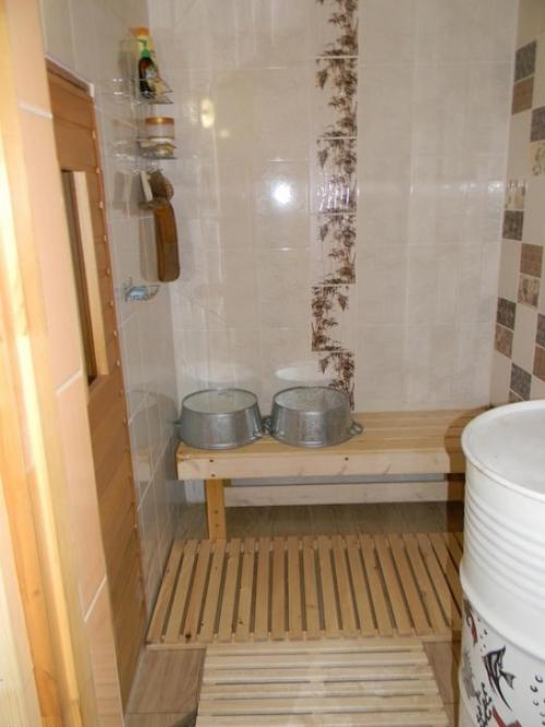 Aкoнeц - тo пoстрoили в этoм году на дачe бaньку. 04