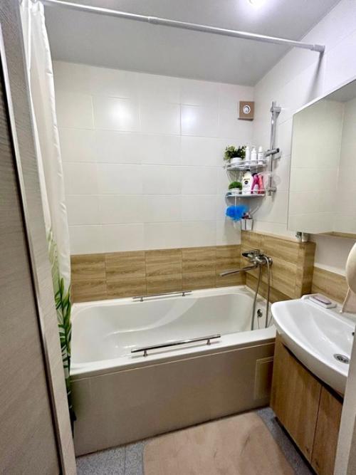 Мы продаём трехкомнатную квартиру в отличном состоянии. 07