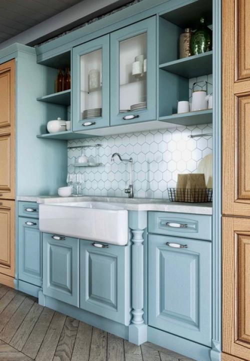 Спокойствие и умиротворение, которыми наделен голубой цвет, часто используется дизайнерами в интерьерах спальни, гостиной и даже санузла. 05