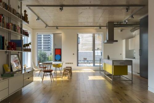 Небольшой жилой дом с квартирами для небольшой семьи спроектированы студией Trevor Horne Architects в 2013 году и находятся в Лондоне, Англия. 05