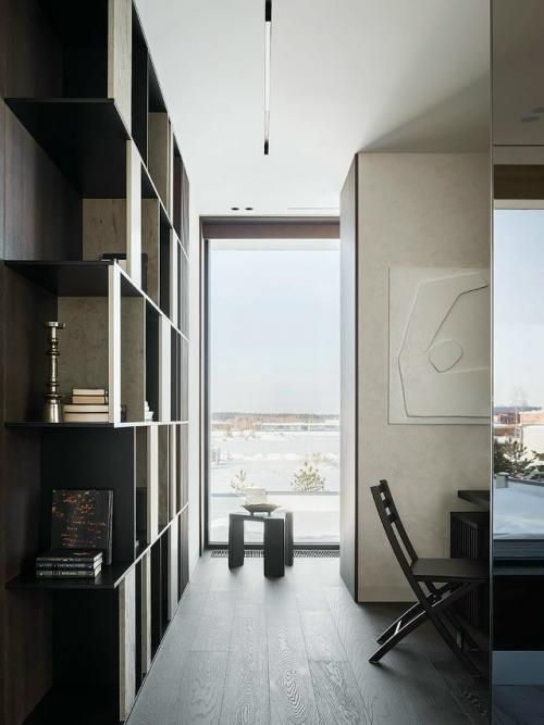 Современный дом с камином и панорамными окнами в Подмосковье. 07