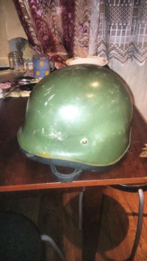 Трофейный шлем украинского военнослужащего 128-й отдельной горно - пехотной бригады. 02