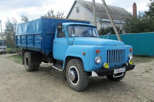Газ - 53.  Грузовику газ - 53 суждено было стать самой массовой Рабочей Лошадкой в советском союзе. 07