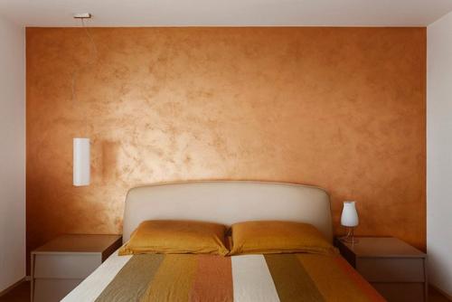 Архитектурное бюро Margstudio представило проект Casa Mama - стильные апартаменты в городе тревильо, Италия. 07