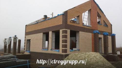 Индивидуальный четырёхкомнатный жилой дом мансардного типа. 04