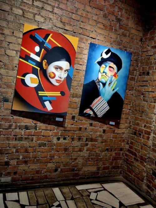 Артмуза. Музей. Большое арт - пространство, в котором разместились выставочные площадки, мастерские художников, студии дизайна интерьеров и одежды. 03