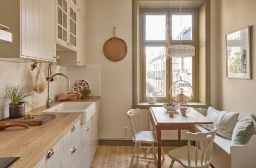 Стокгольмская компания Historiska Hem - законодатель мод в дизайне квартир старого фонда шведской столицы. 08