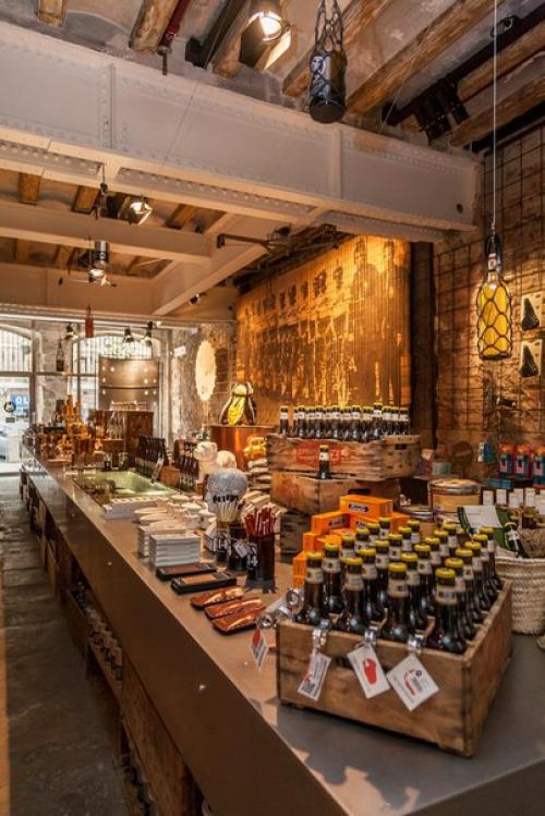 Часть 2. флагманский магазин пивной компании Moritz в Барселоне. 03