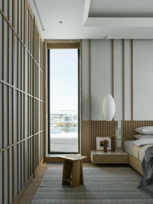 Современный дом с камином и панорамными окнами в Подмосковье. 03